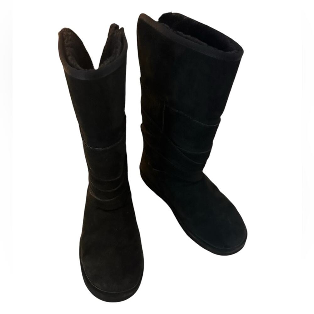 Lamo Women's Calf Black Suede Faux Fur Boots, size 8